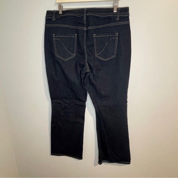 Lane Bryant Genius Fit Bootcut Dark Wash Stretch Jeans 18 R - Picture 3 of 6